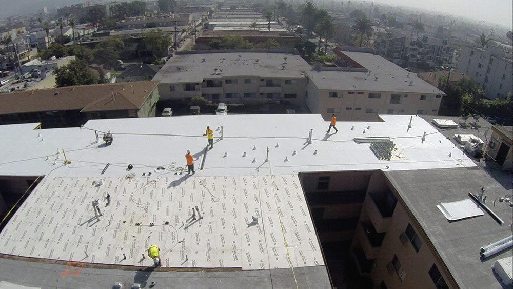 Flat Roofs for Commercial Buildings in Garden City