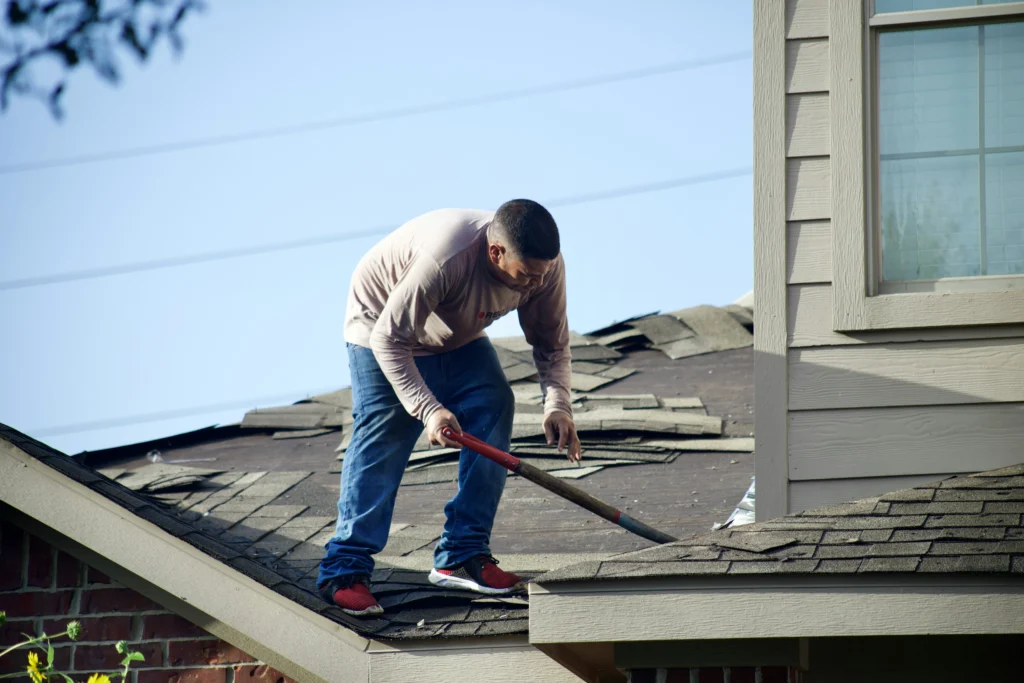 What To Do Before Signing A Roofing Contract