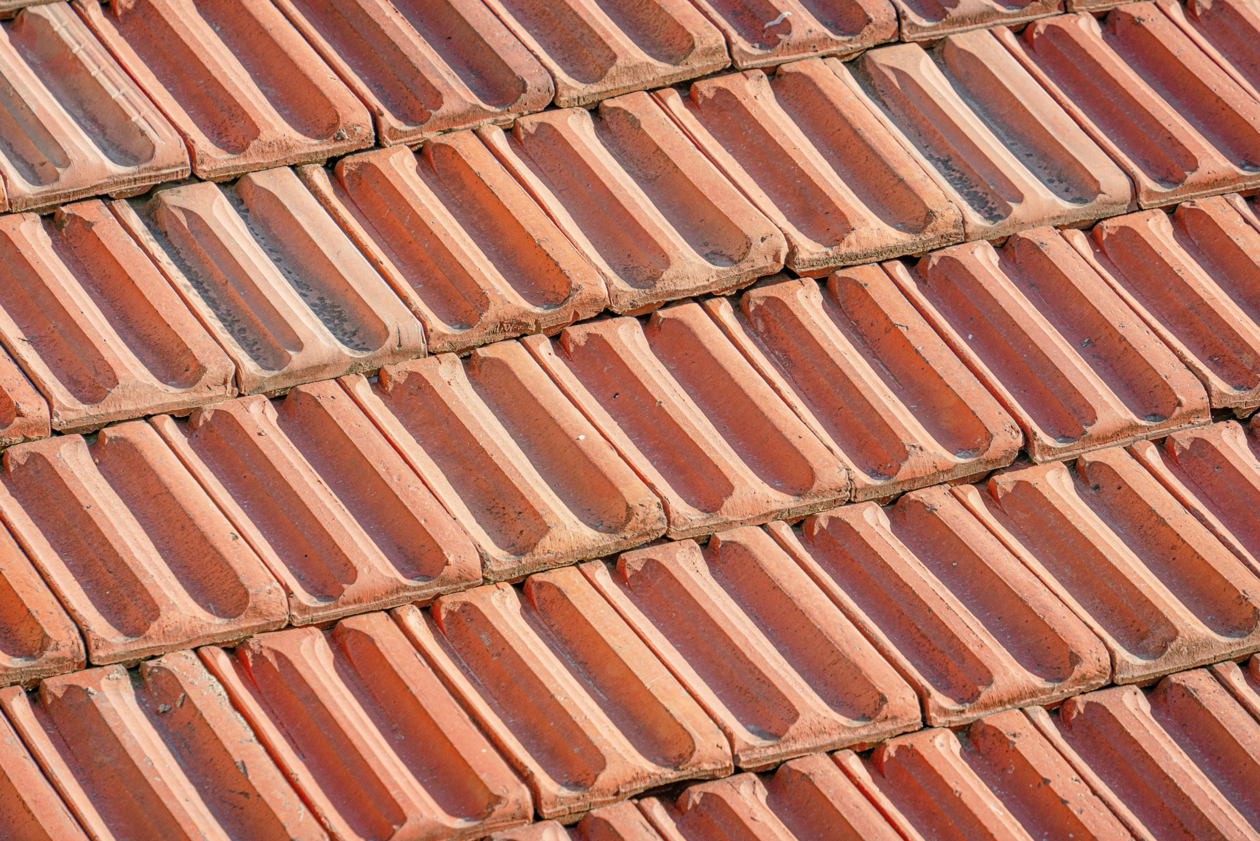 Heating Effect On Cedar Roofing – Roofing Guide 2025