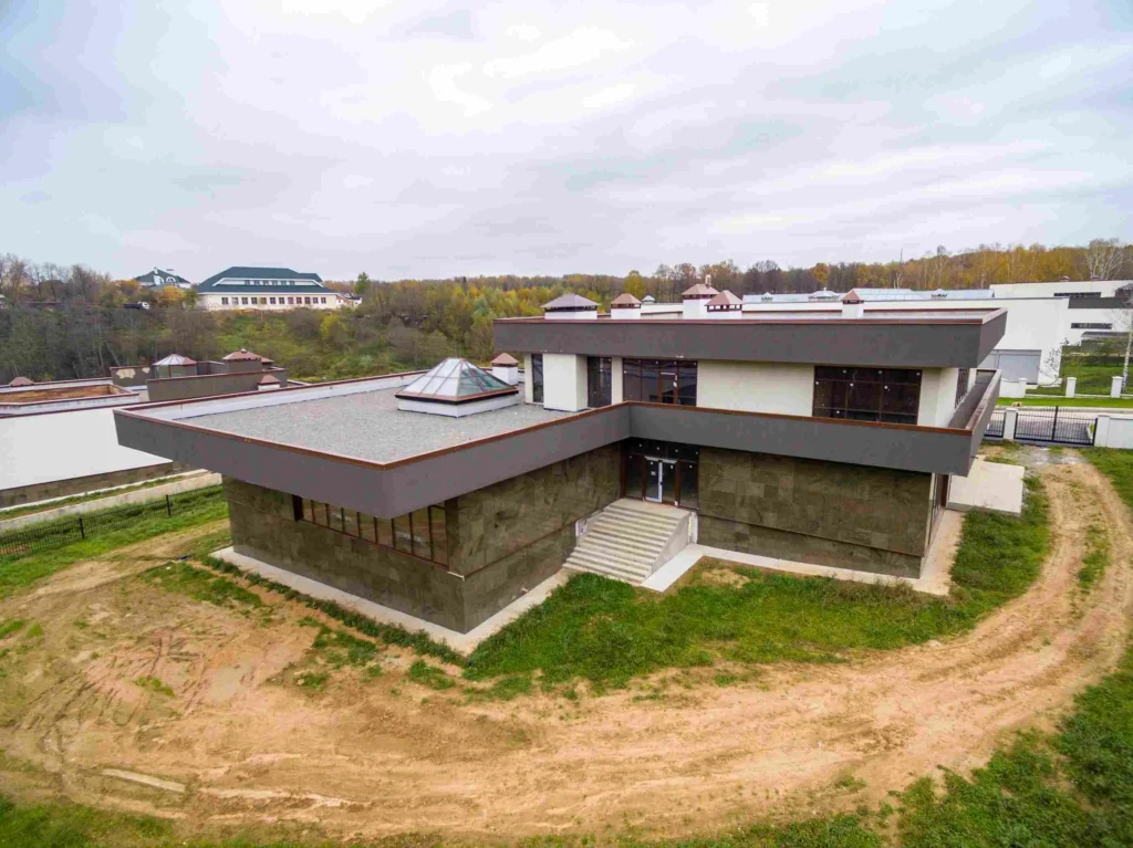 pros of flat roofing in long island ny